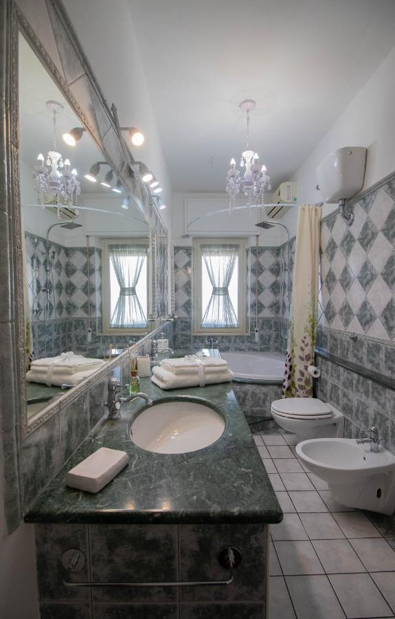 La Casa Di Adele Cagliari B&B Dış mekan fotoğraf
