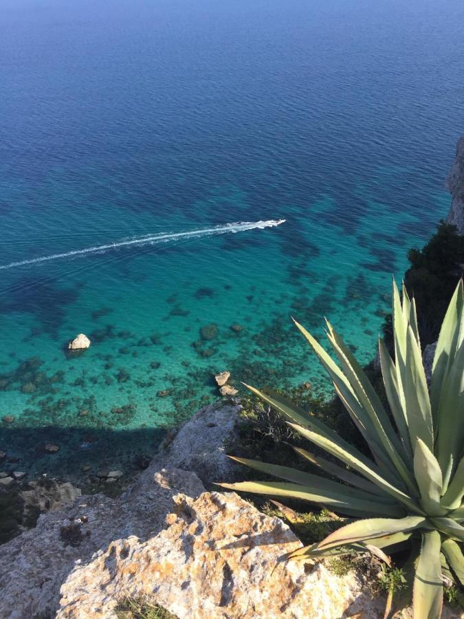 La Casa Di Adele Cagliari B&B Dış mekan fotoğraf