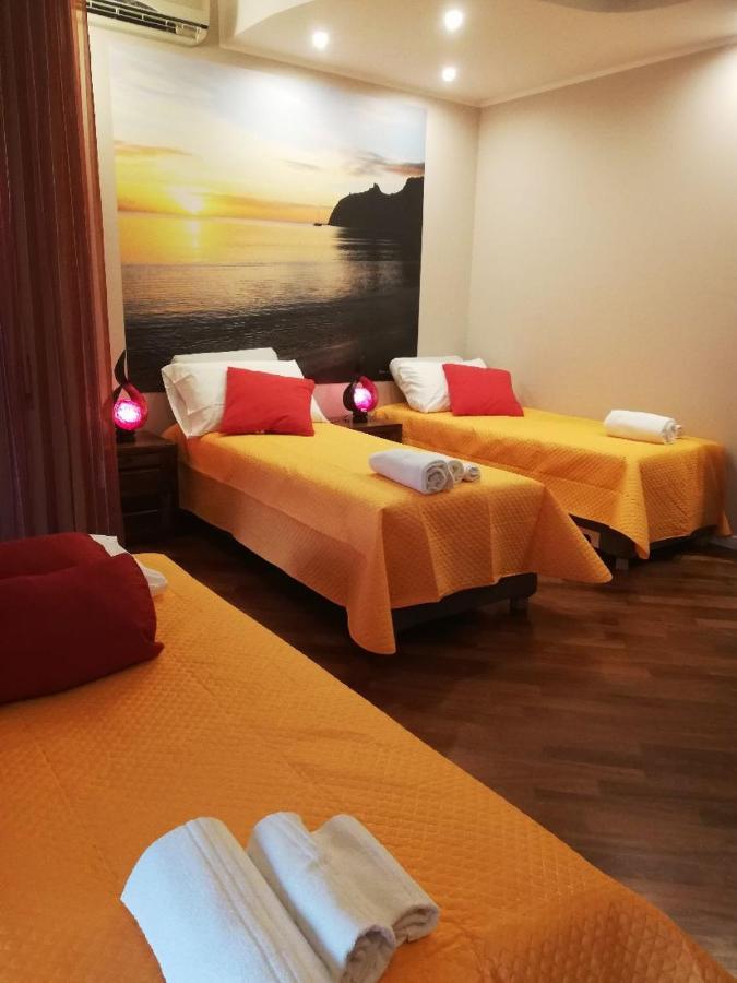 La Casa Di Adele Cagliari B&B Dış mekan fotoğraf